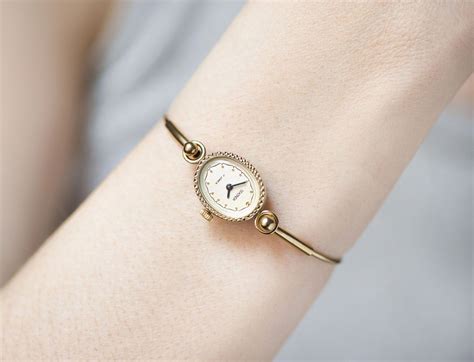 vintage watch bracelets for women